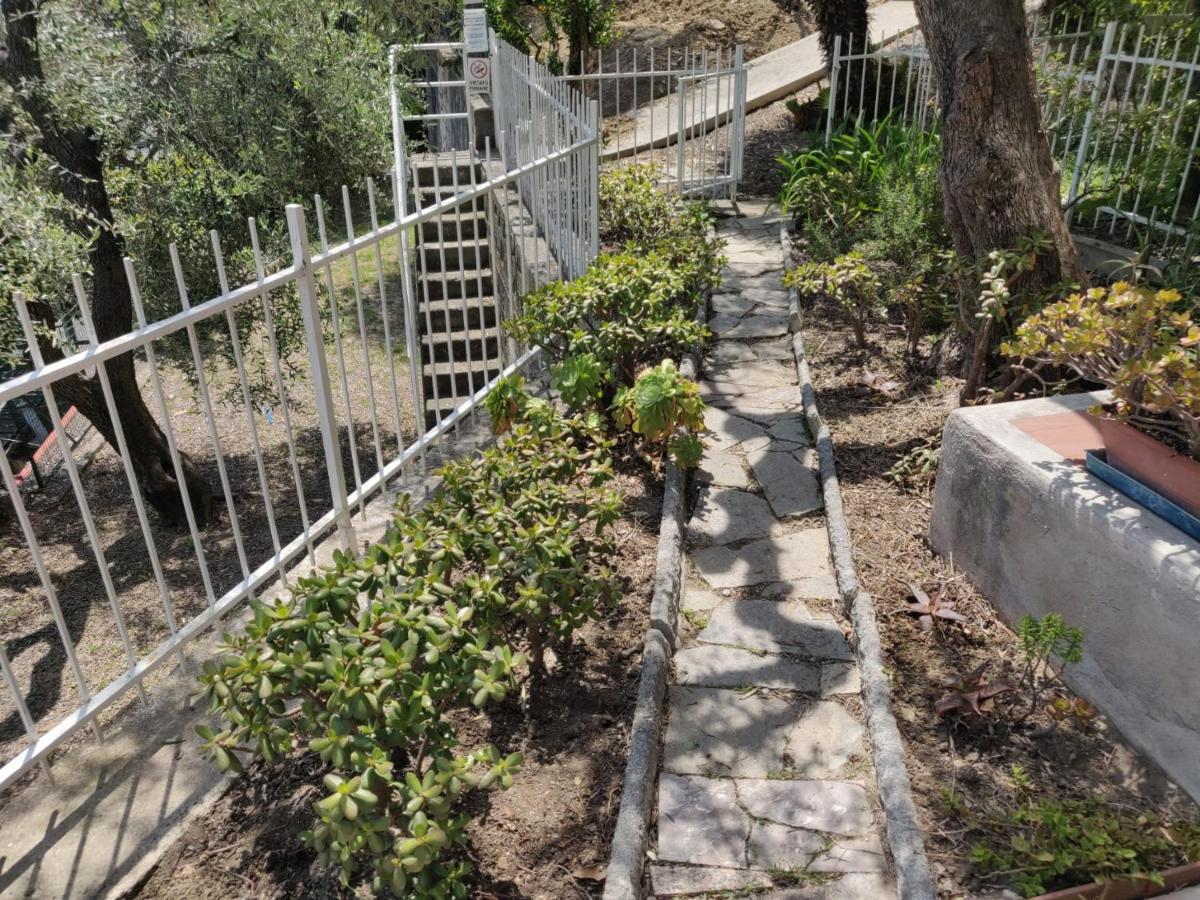 Residenza Il Poggio Apartment San Bartolomeo Al Mare Exterior photo