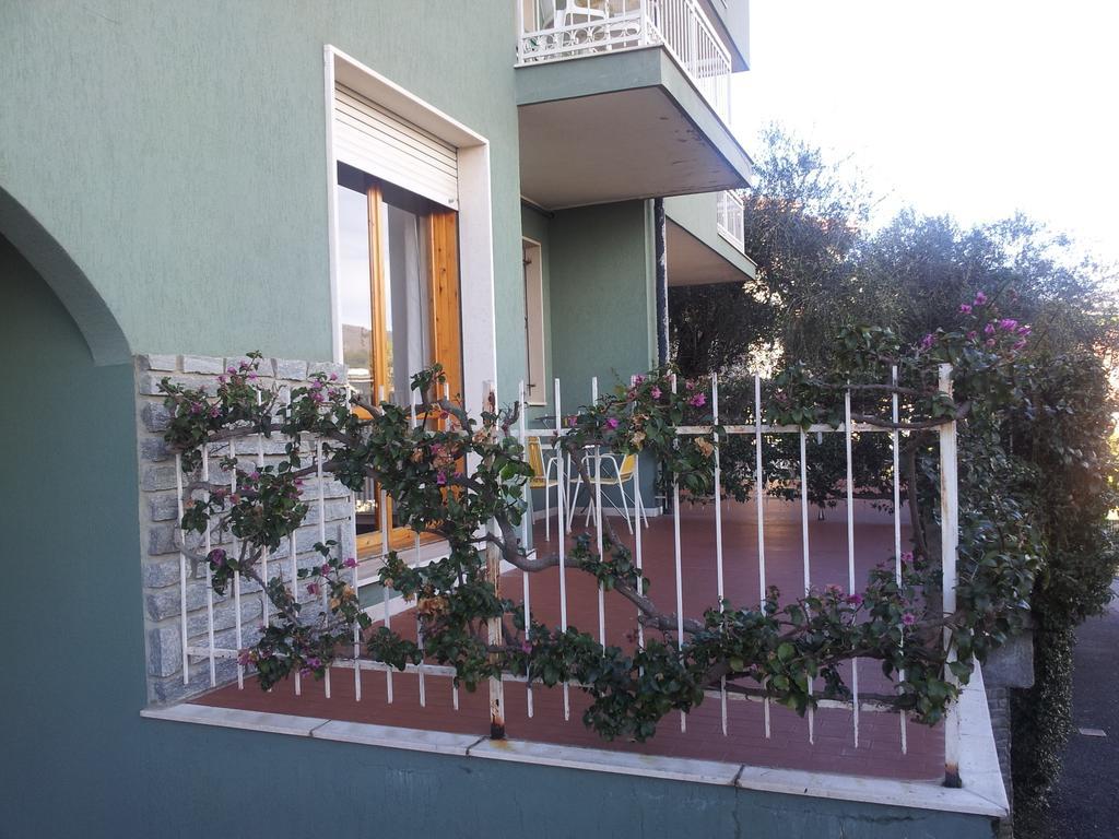 Residenza Il Poggio Apartment San Bartolomeo Al Mare Room photo